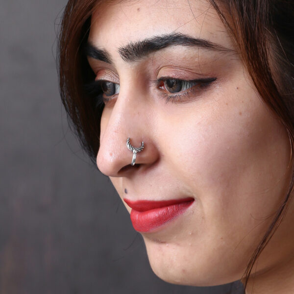 Clip-on oxidized nose pin