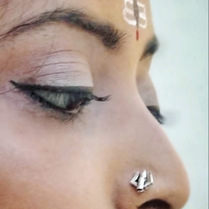 Trishul shape nose pin in Wire